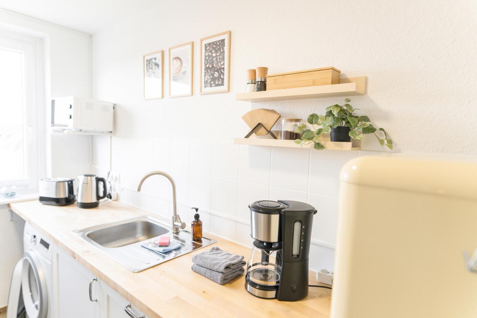 Wolfsburg Innenstadt - Happyhome - Direkt In Der Porschestrasse, 5 Personen & Kind, 3 Zimmer Exterior foto